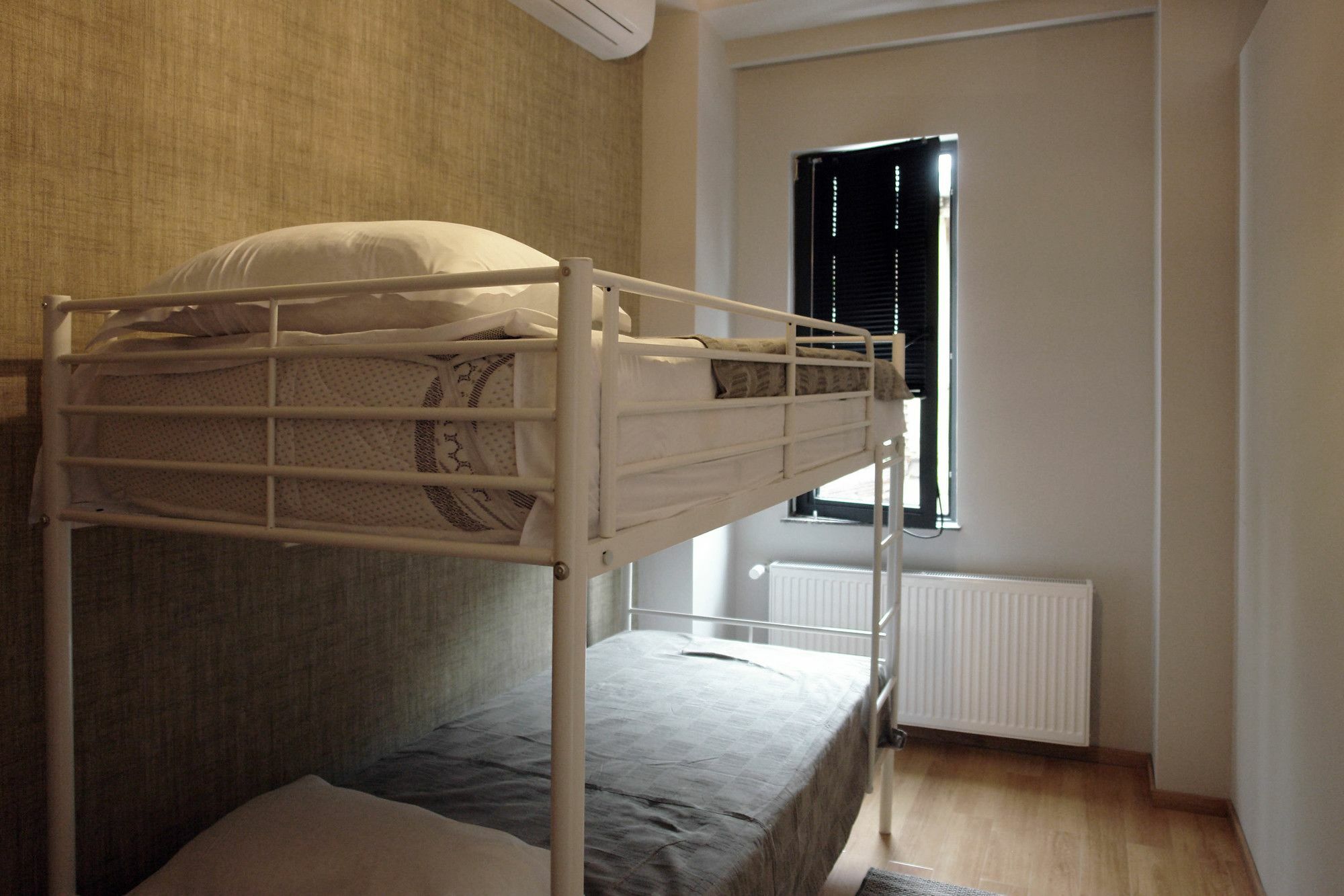 G-Old Town Hotel Тбилиси Екстериор снимка